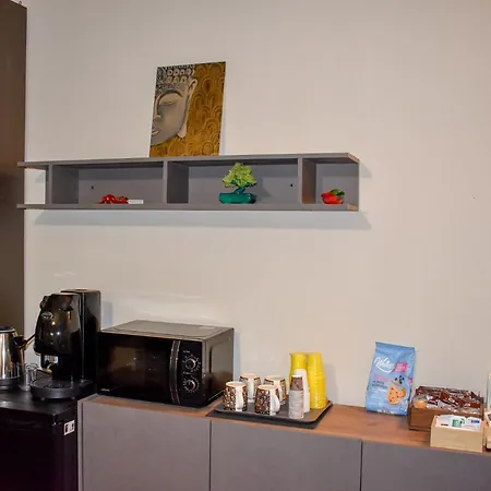 Πανσιόν Oikia - Girasole Νάπολη