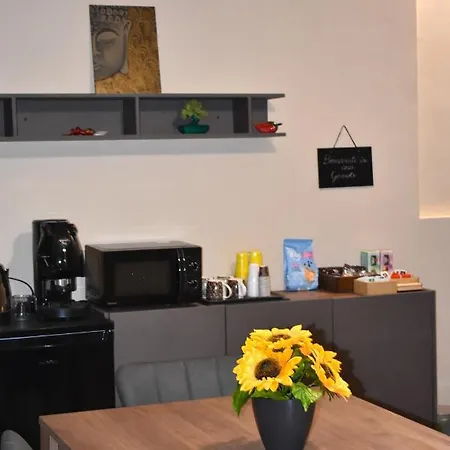 Πανσιόν Oikia - Girasole Νάπολη